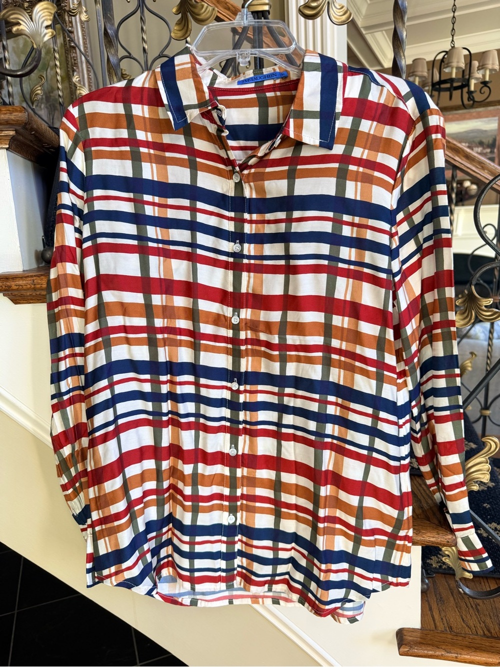 J.McLaughlin NWT Madeline Blouse. Off White multi Plaid Flourish.M Viscose/Silk